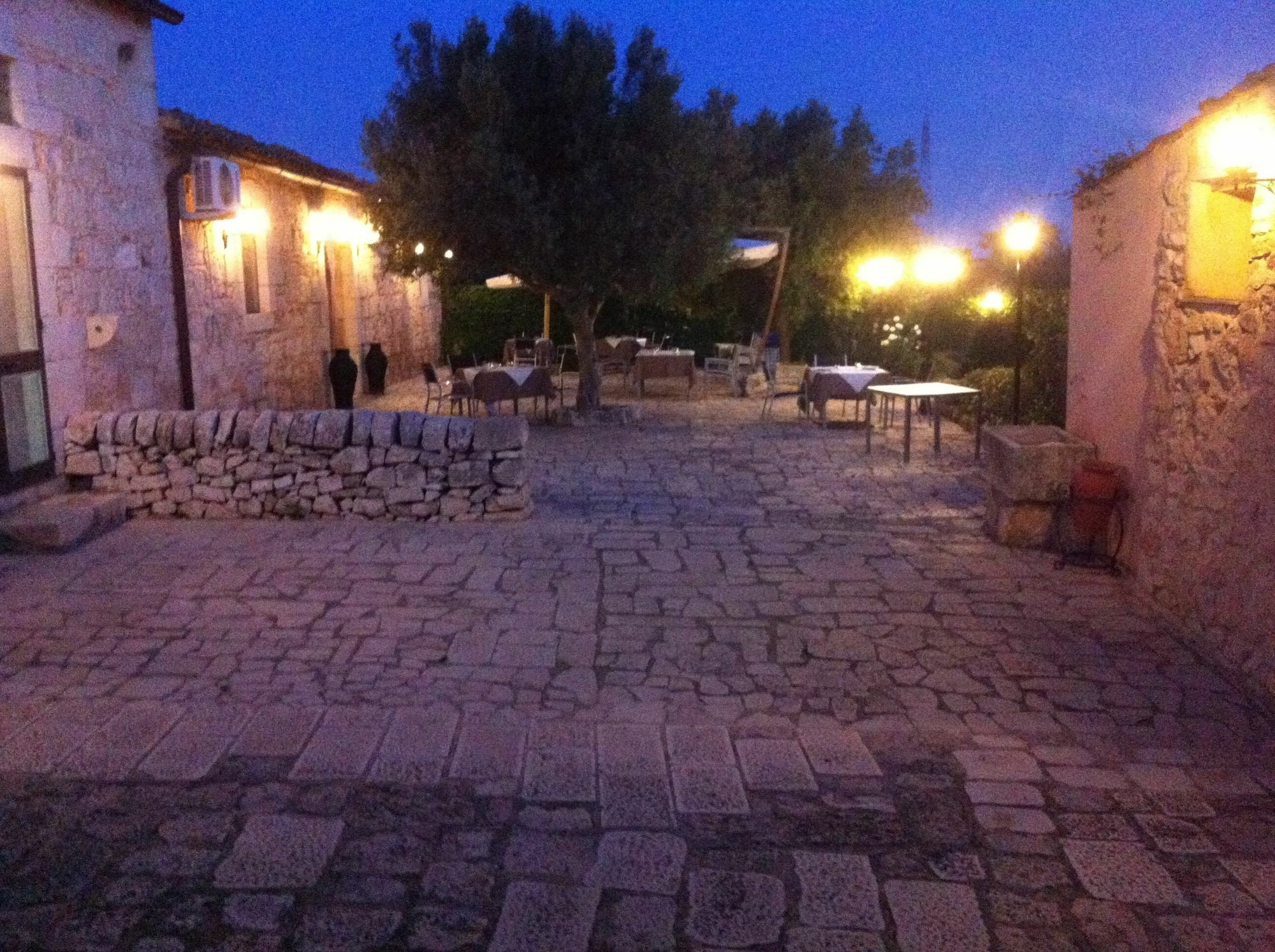 Agriturismo Al Casale Donnafugata Extérieur photo
